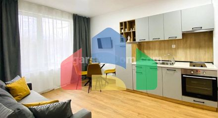 Двокімнатна квартира в Санні Дей 3