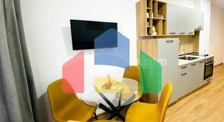 Двокімнатна квартира в Санні Дей 3