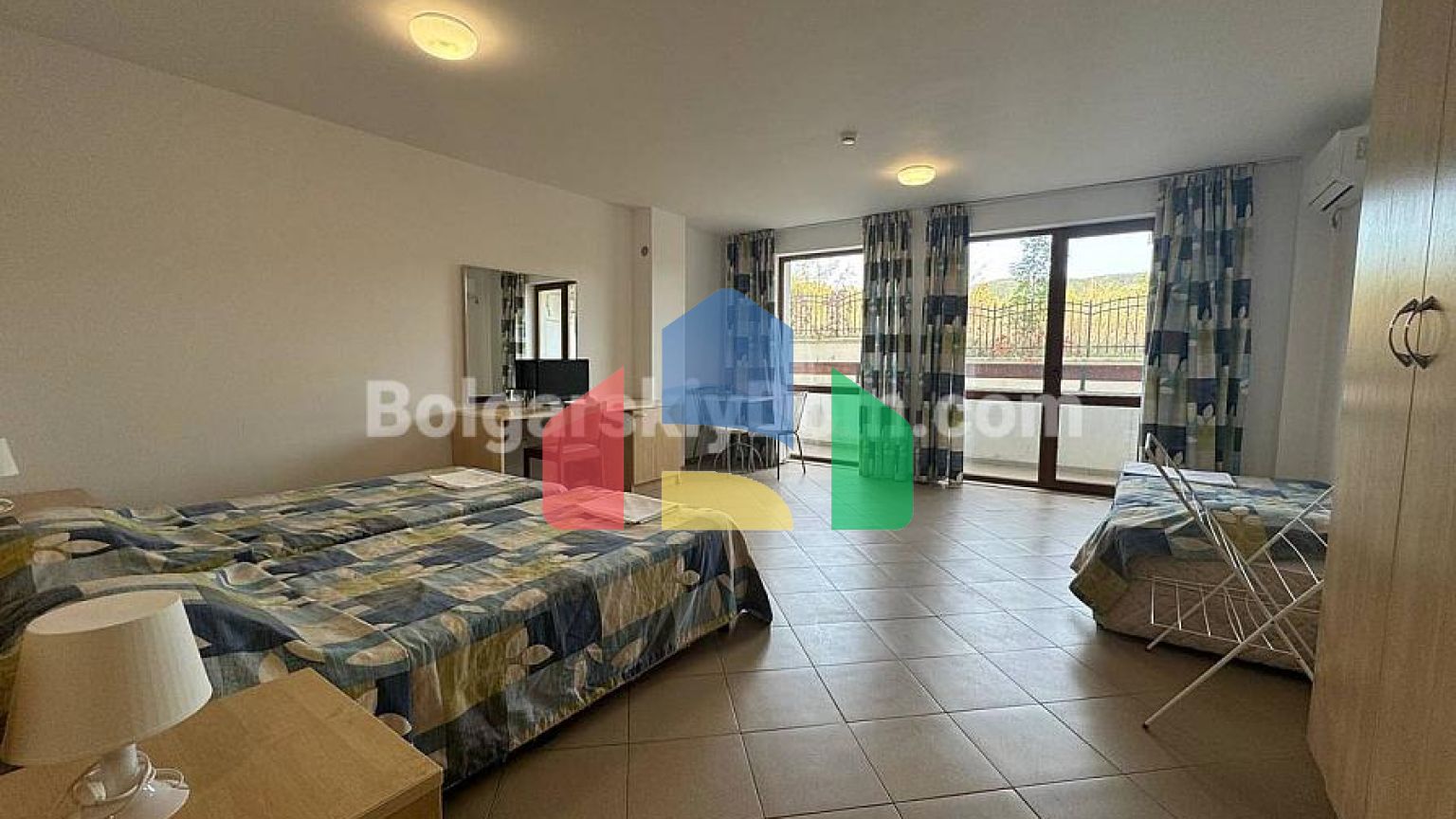 Квартира-студія в Гарденія Хіллс