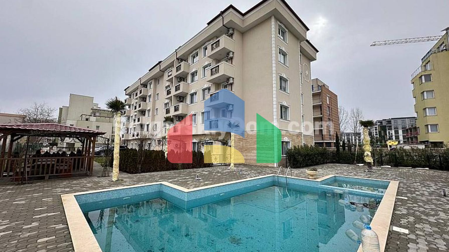 Квартира-студія в Магнолія Резиденс 6