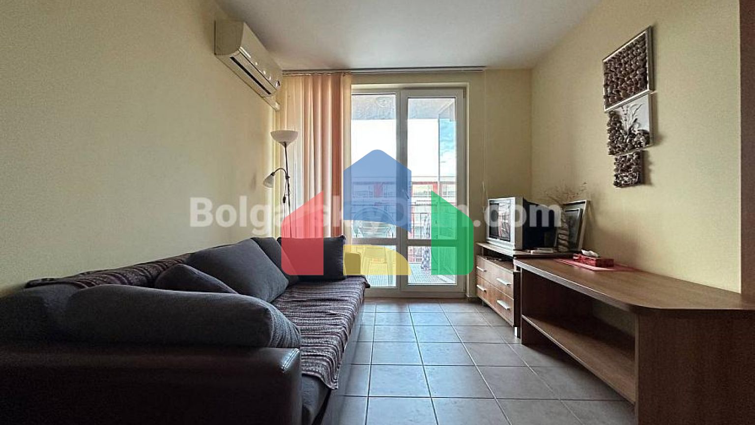 Купити двокімнатну квартиру в Холідей Форт Клуб