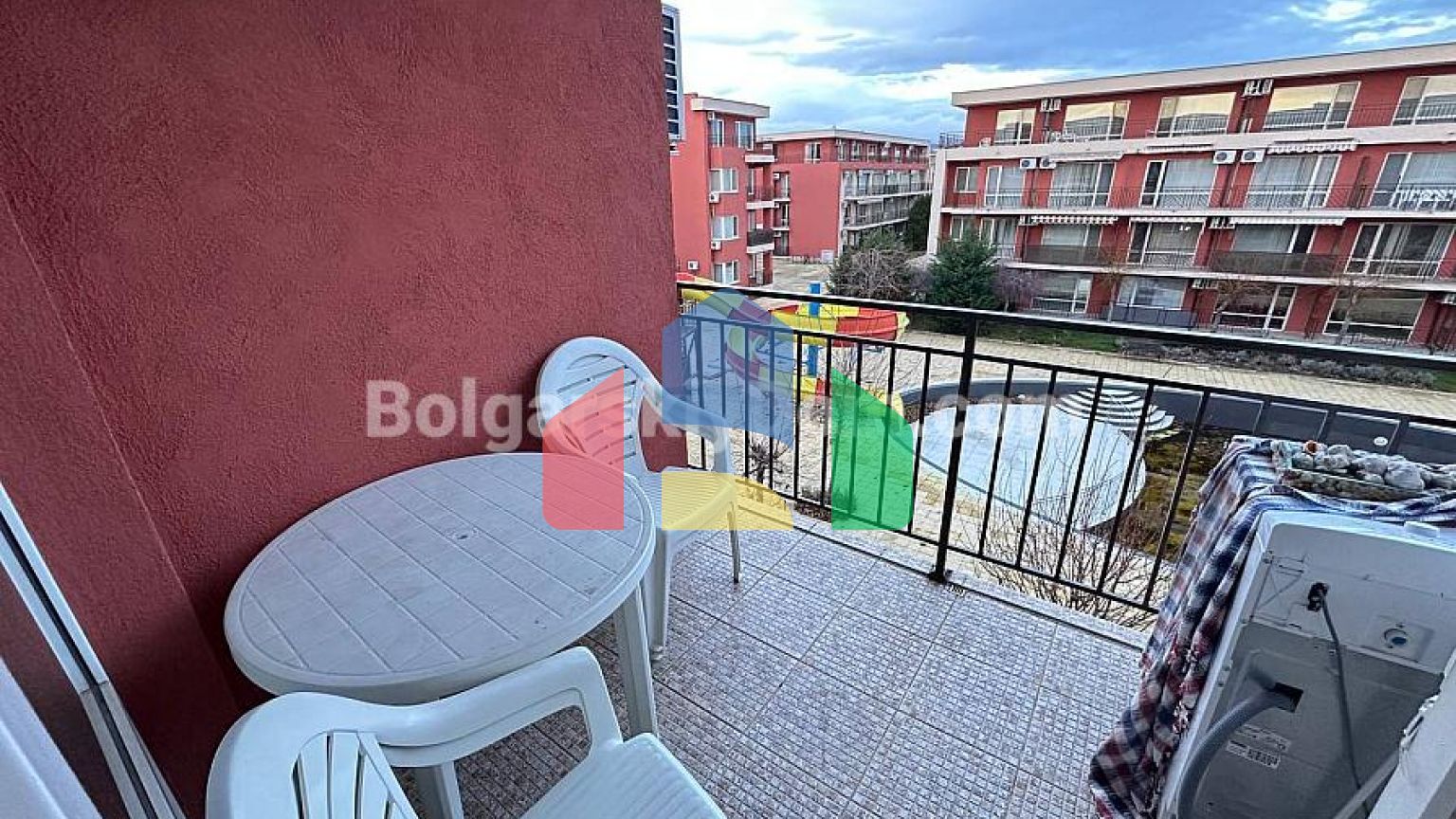 Купити двокімнатну квартиру в Холідей Форт Клуб