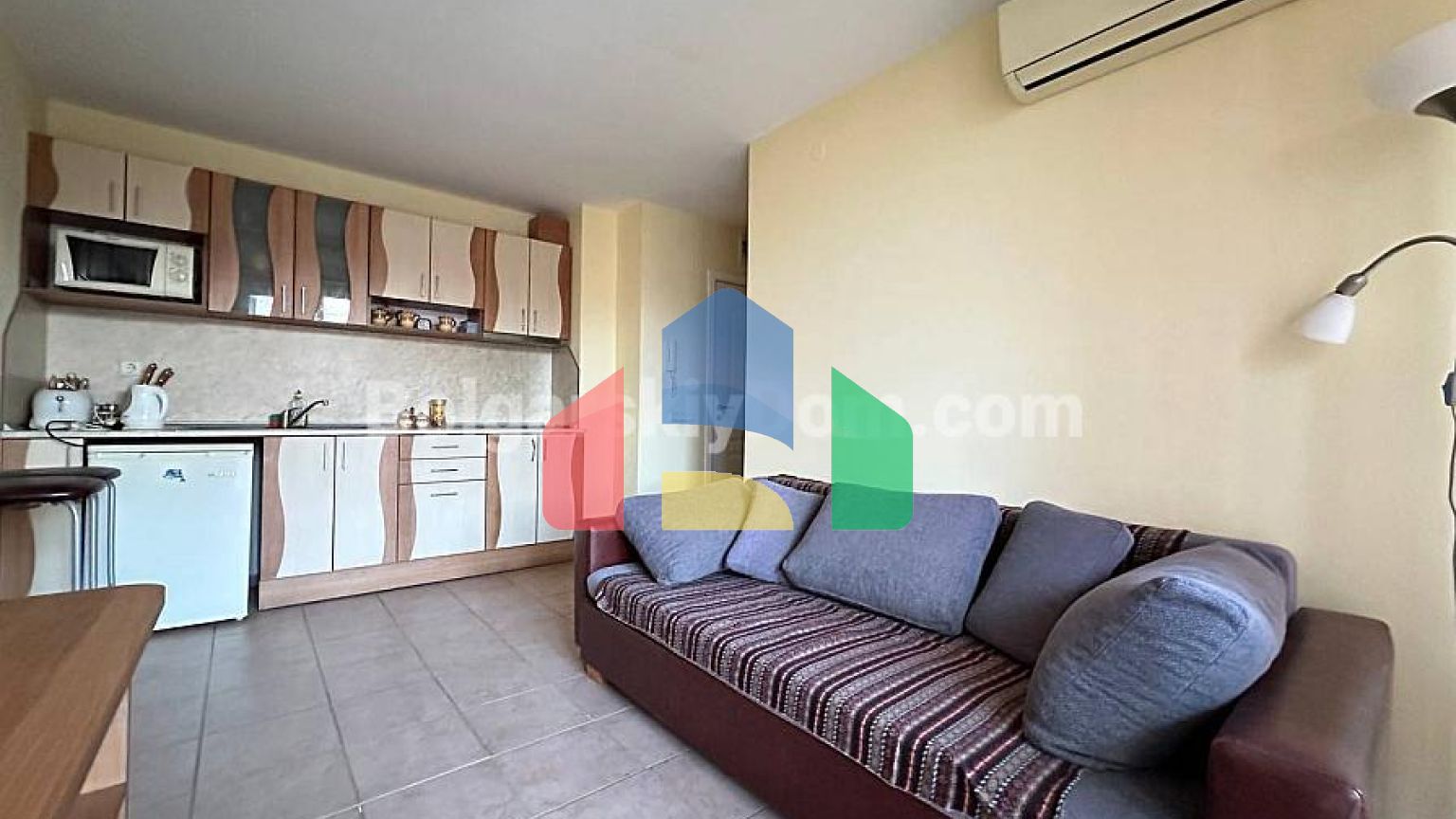 Купити двокімнатну квартиру в Холідей Форт Клуб