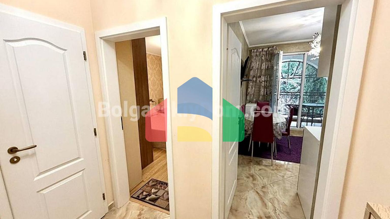 Двокімнатна квартира в Венера / Анастасія Палас