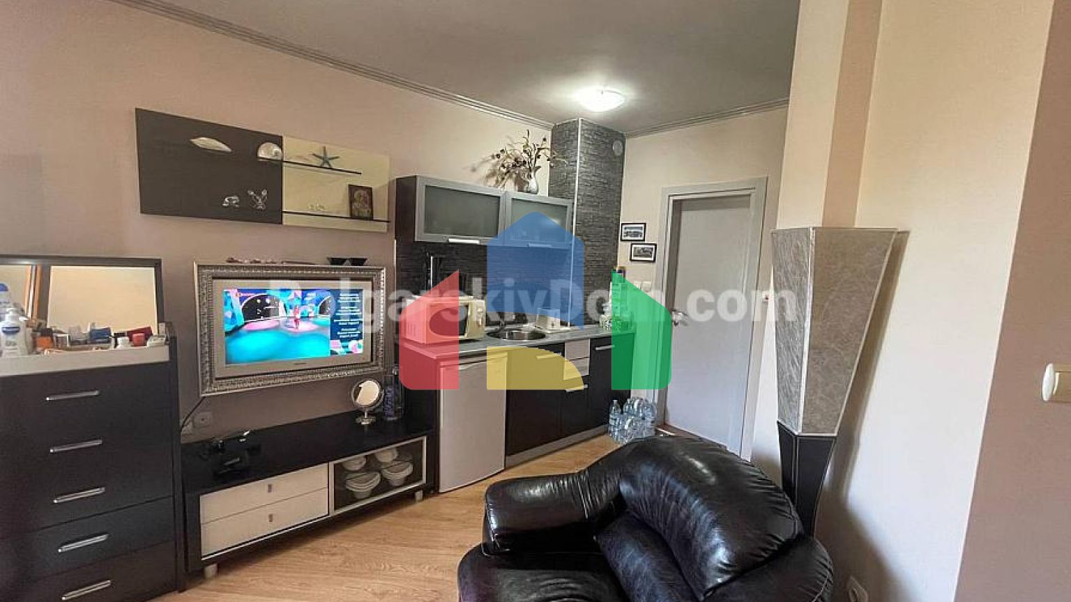 Квартира-студія в Антарес