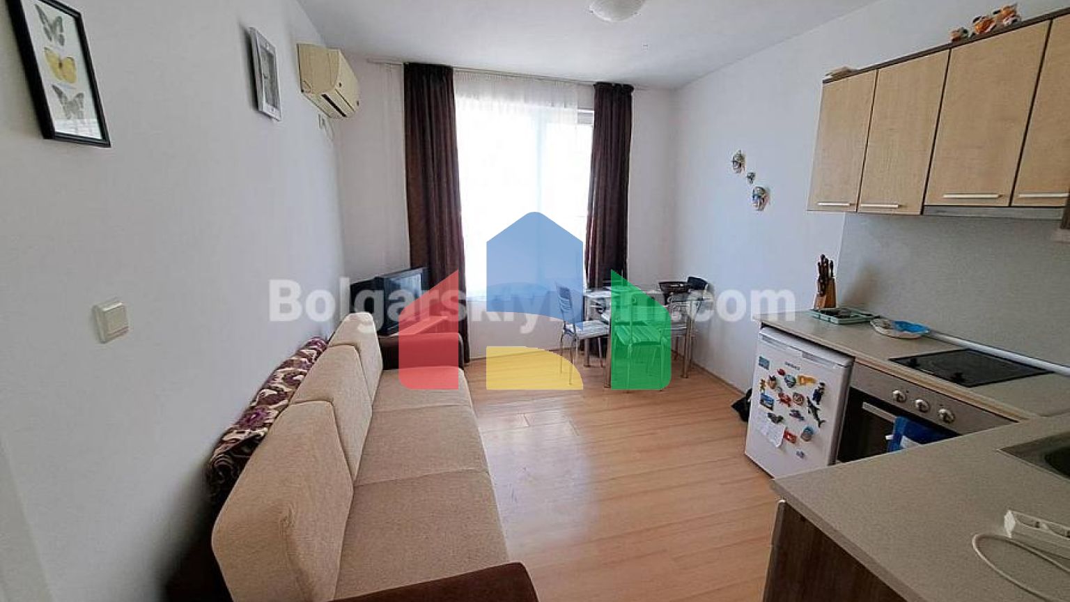 Трикімнатна квартира в Санні Дей 5