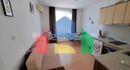 Трикімнатна квартира в Санні Дей 5