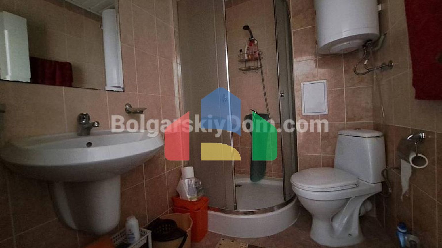 Трикімнатна квартира в Санні Дей 5