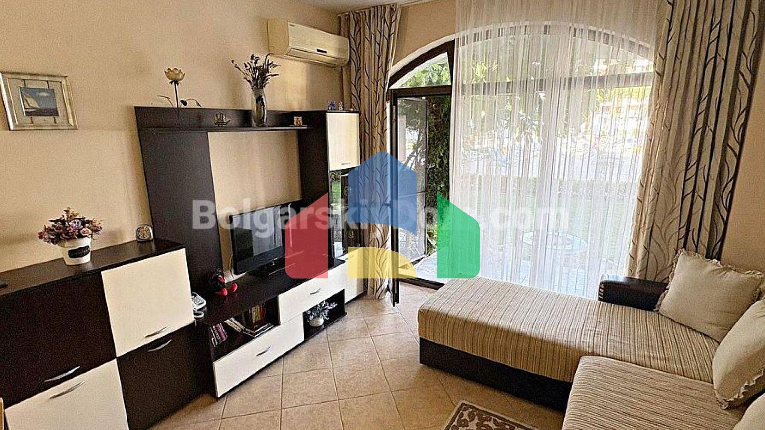 Двокімнатна квартира в Роял Сан