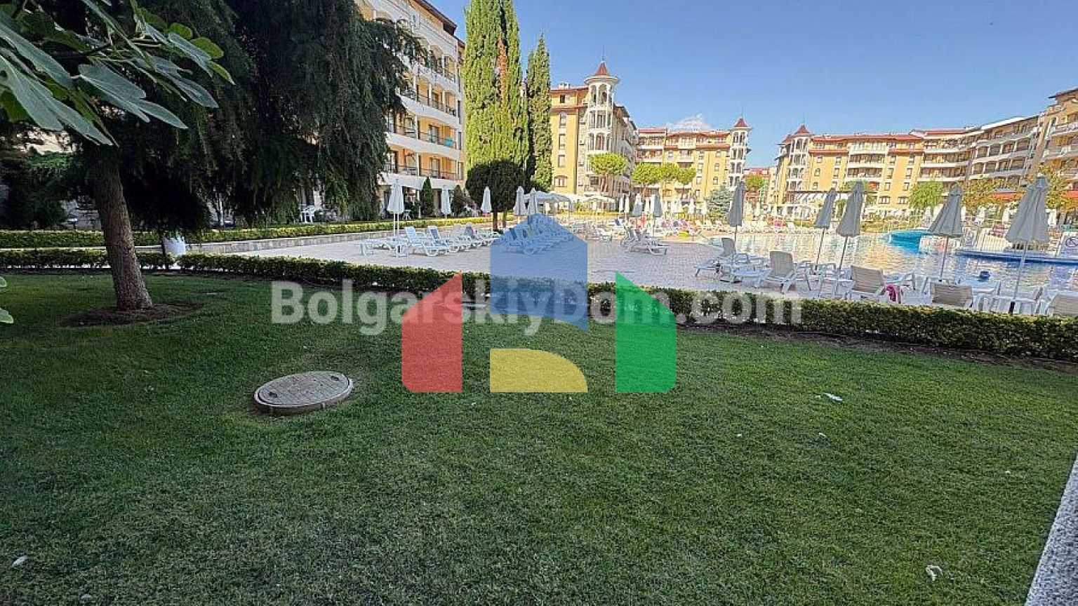 Двокімнатна квартира в Роял Сан