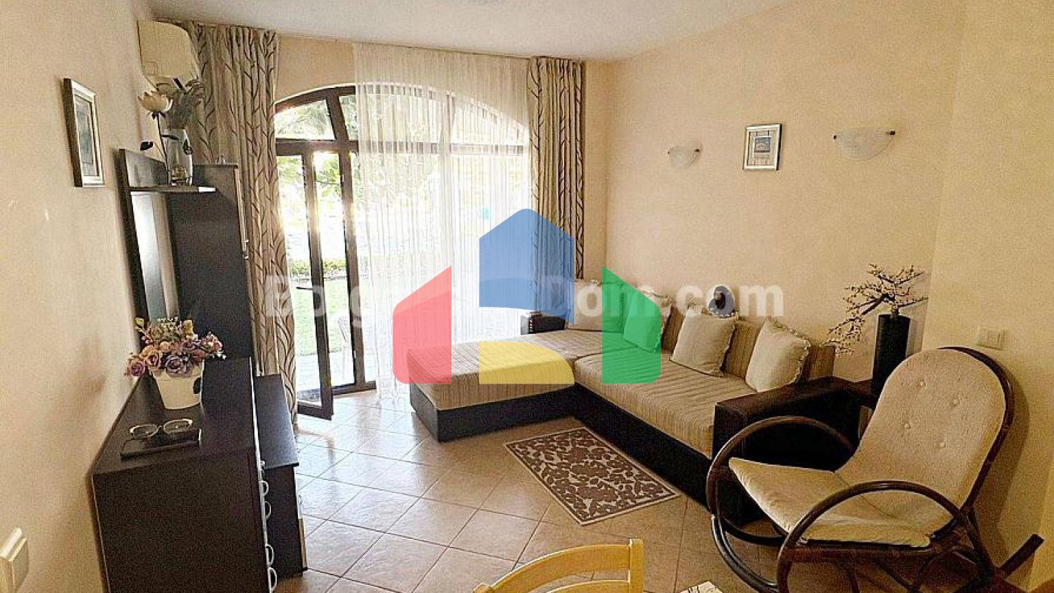 Двокімнатна квартира в Роял Сан