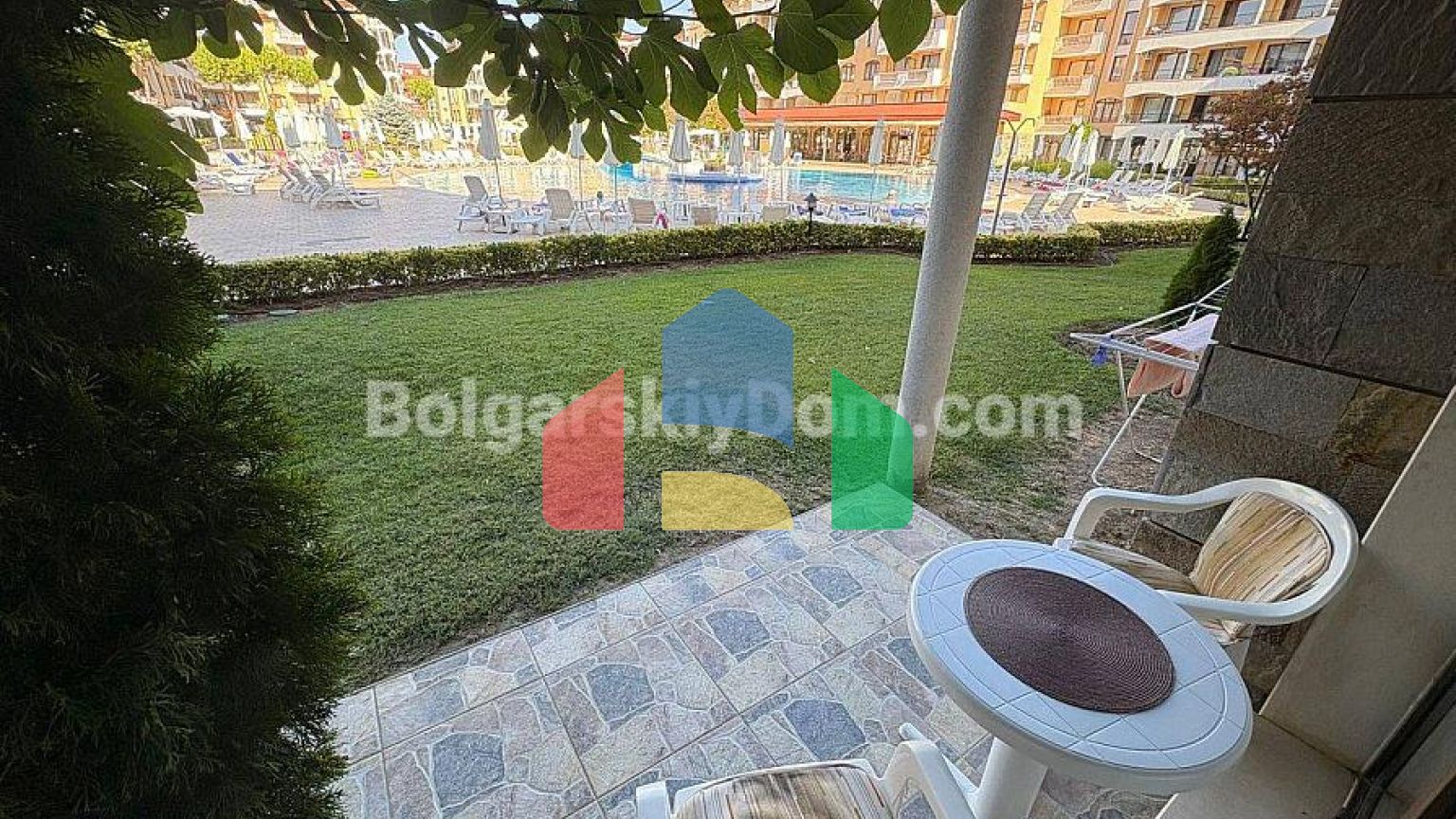 Двокімнатна квартира в Роял Сан