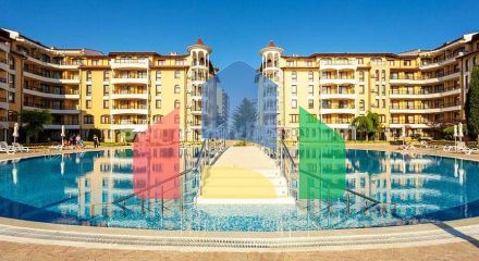 Двокімнатна квартира в Роял Сан