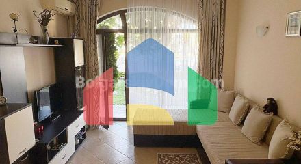 Двокімнатна квартира в Роял Сан