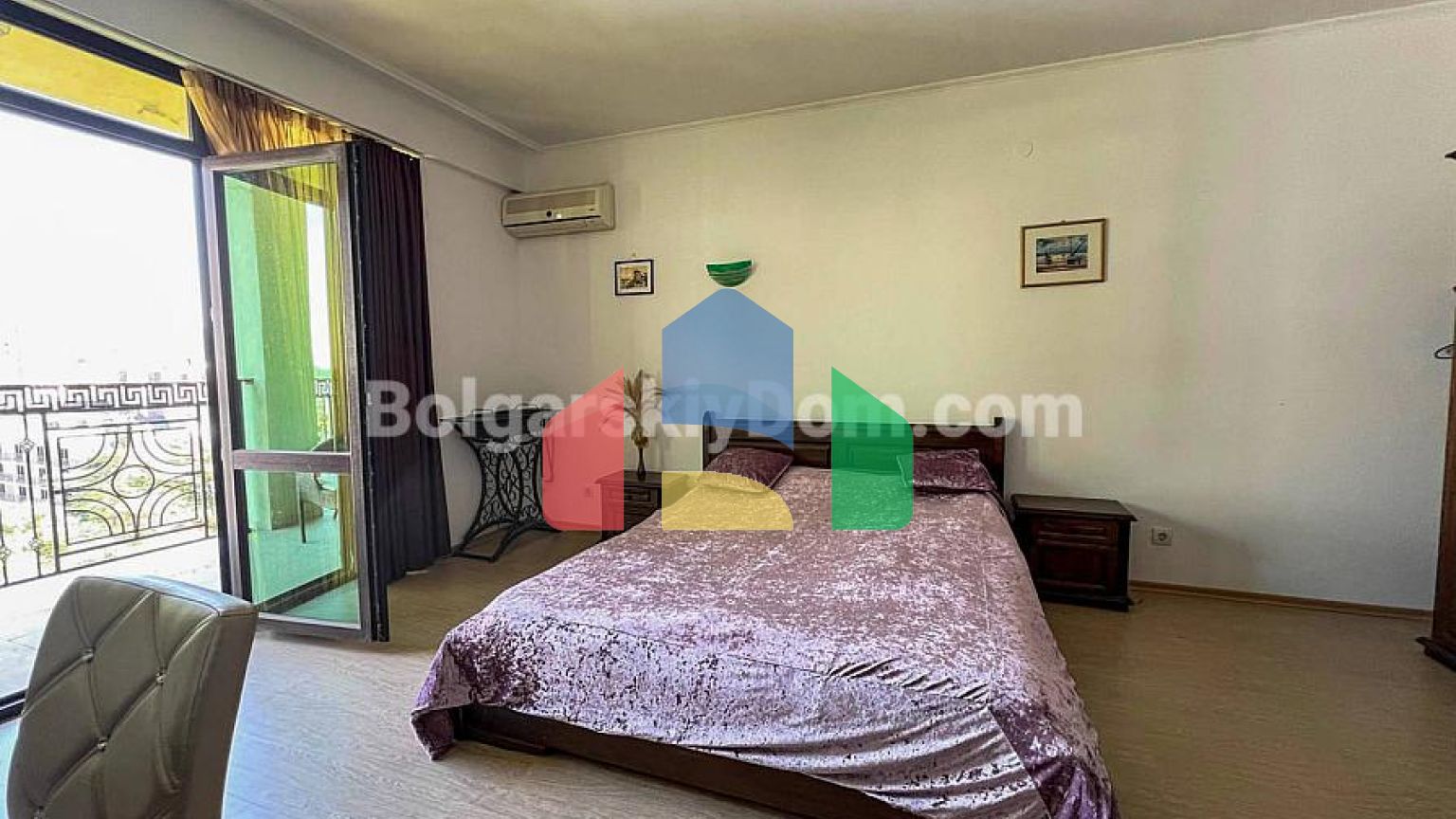 Сонячний берег