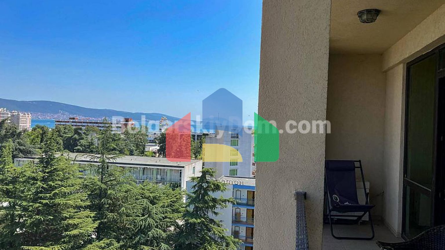 Сонячний берег