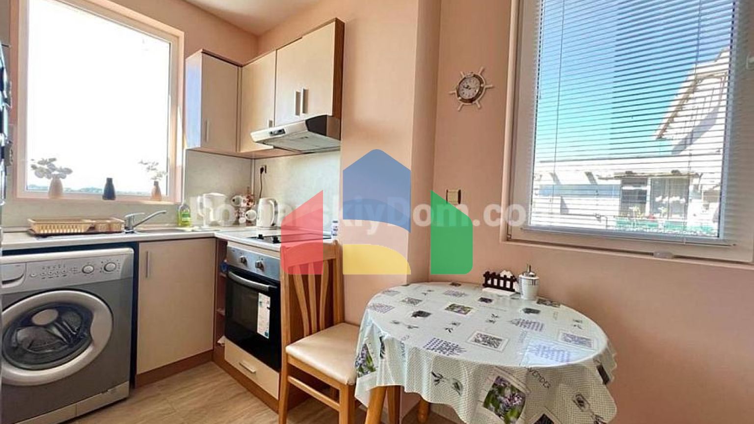 Квартира-студія в Санні Дей 3