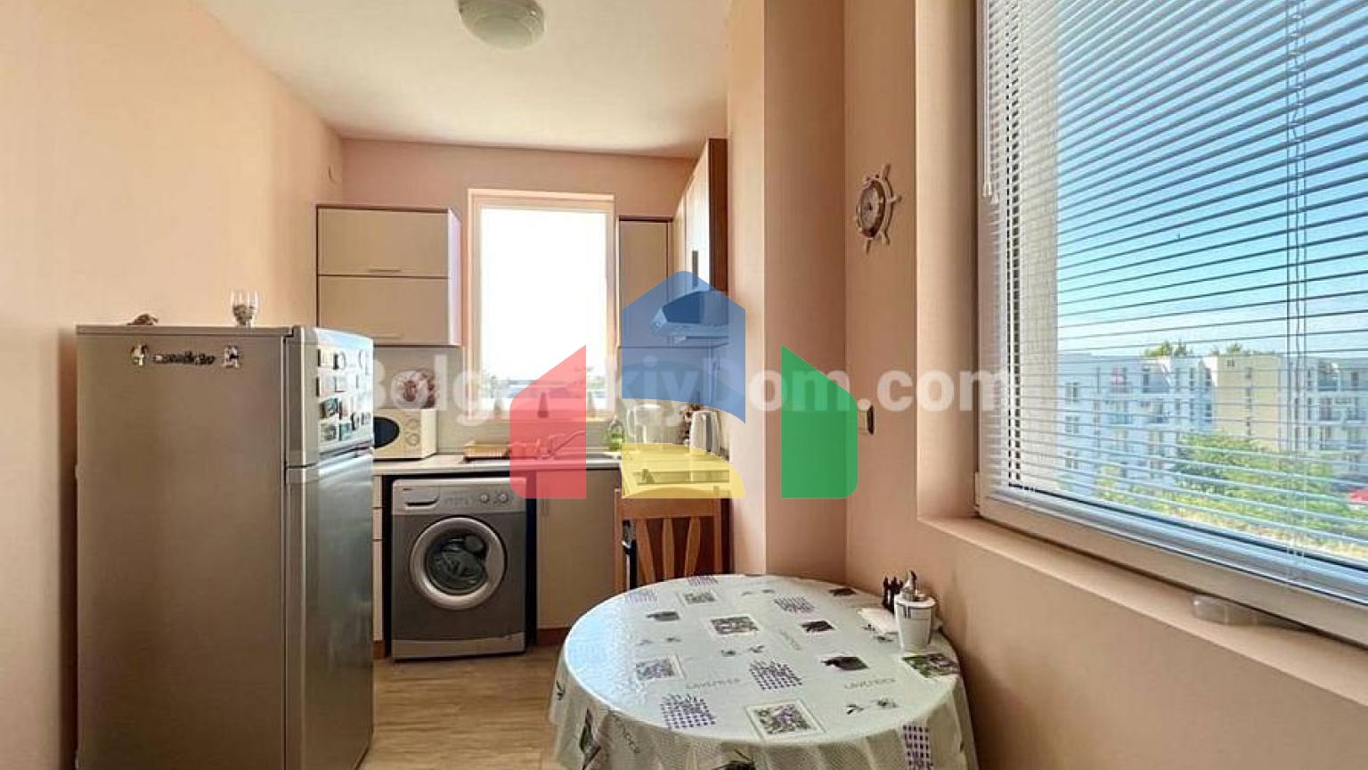 Квартира-студія в Санні Дей 3