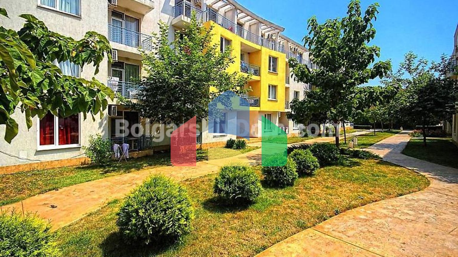 Квартира-студія в Санні Дей 3