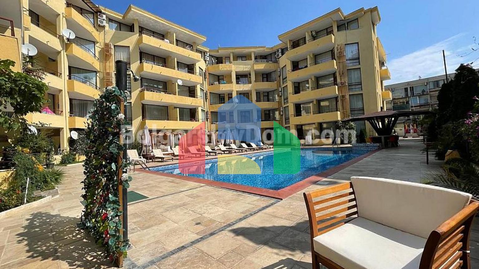 Трикімнатна квартира в Сандс