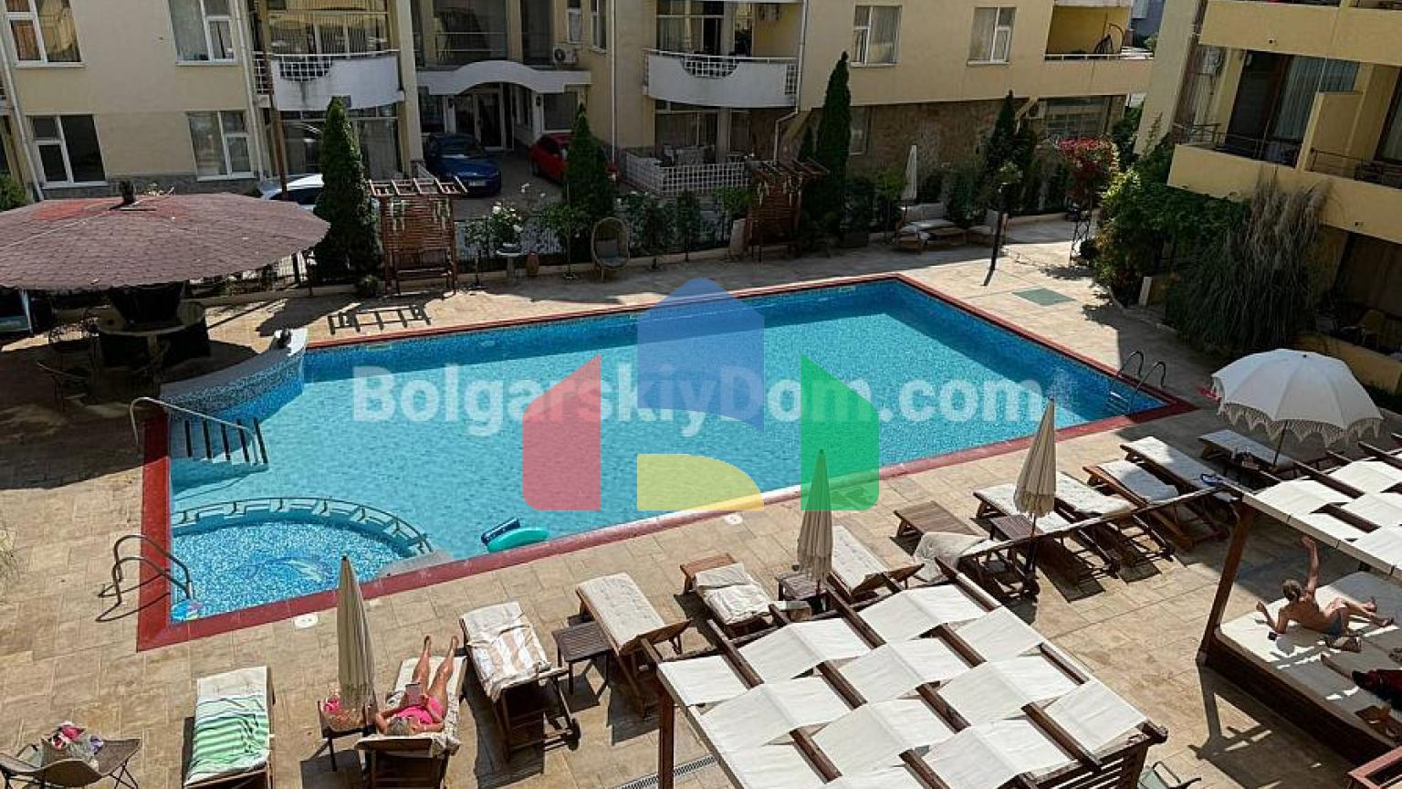 Трикімнатна квартира в Сандс