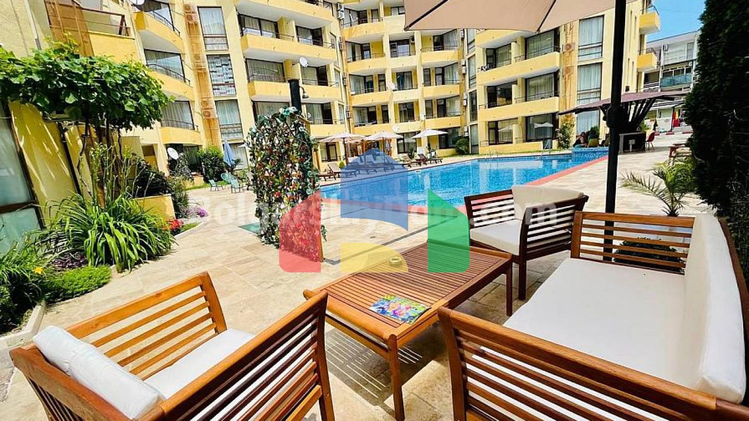 Трикімнатна квартира в Сандс