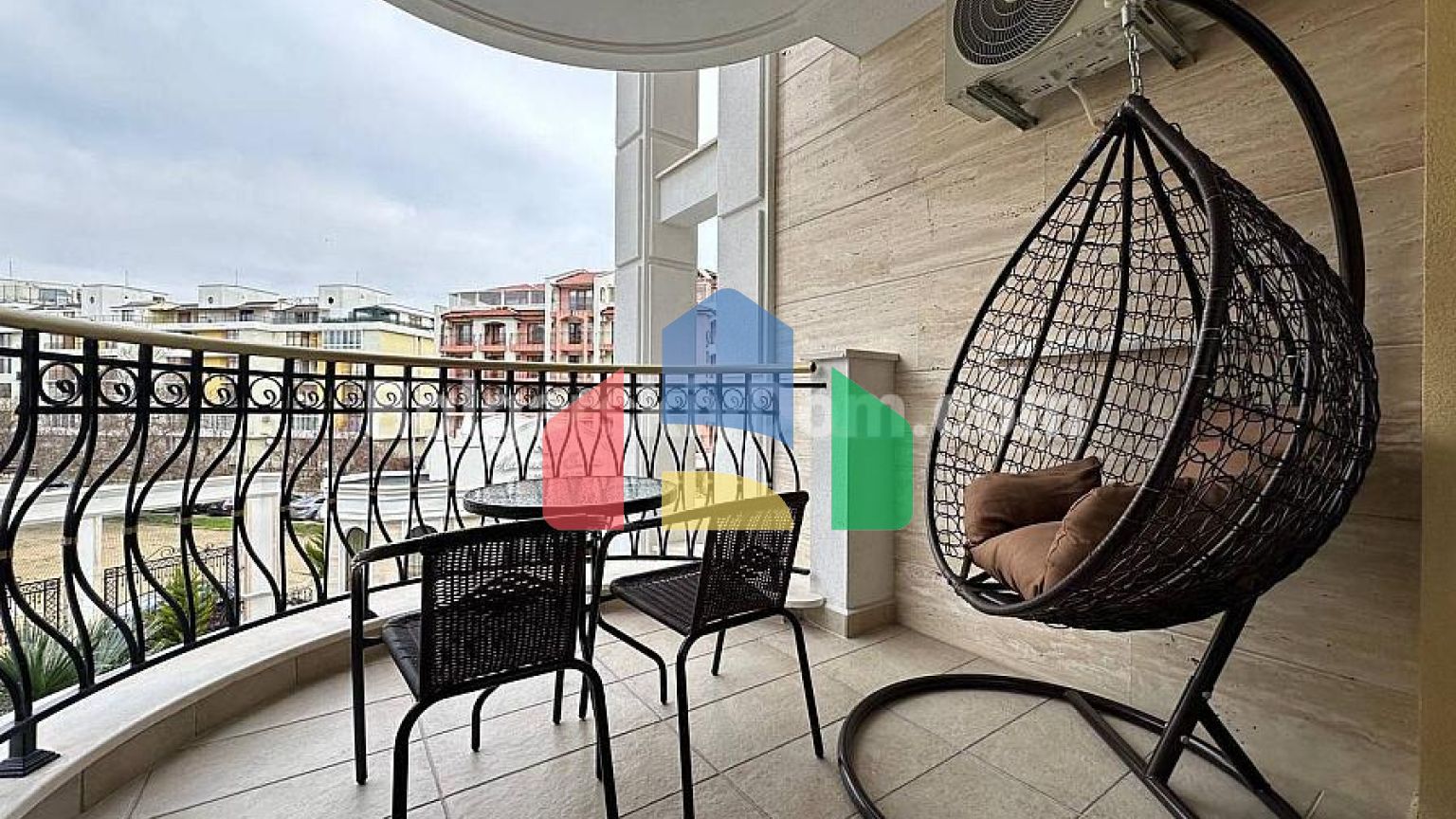 Преміальний комплекс в Сонячному Березі