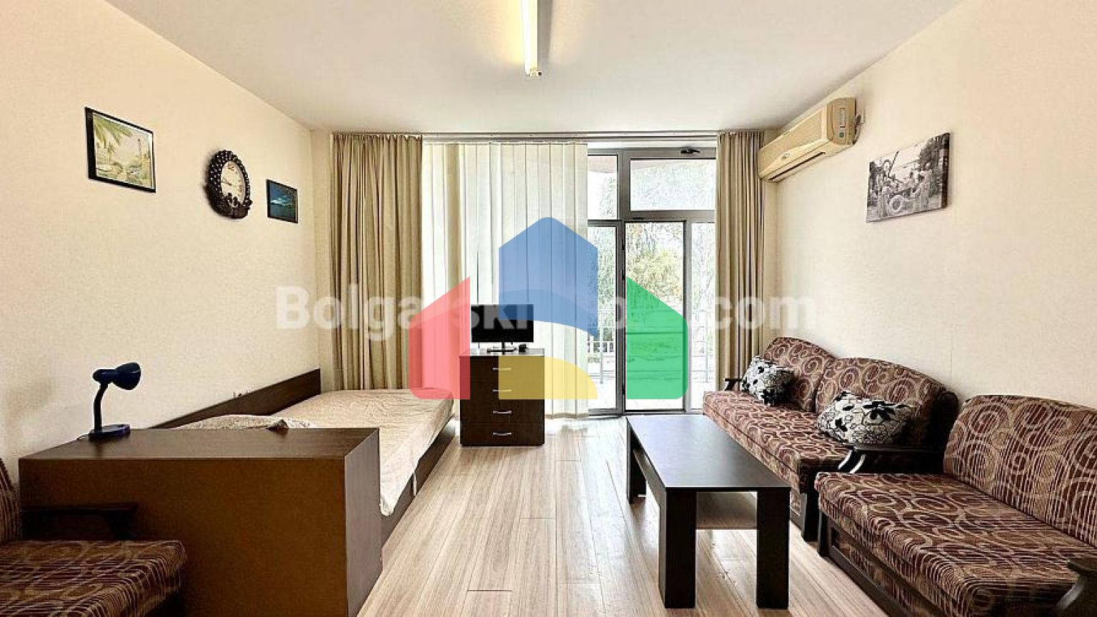 Квартира-студія в Перла