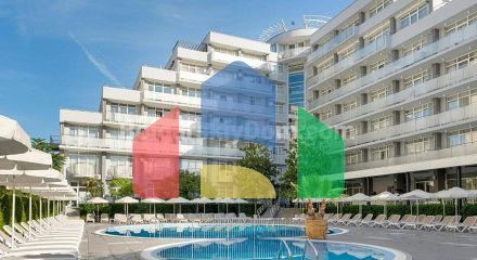 Квартира-студія в Перла