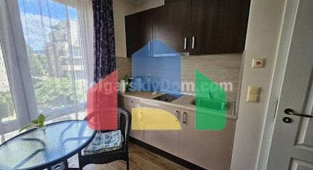 Велика квартира-студія в Даун Парк Делюкс