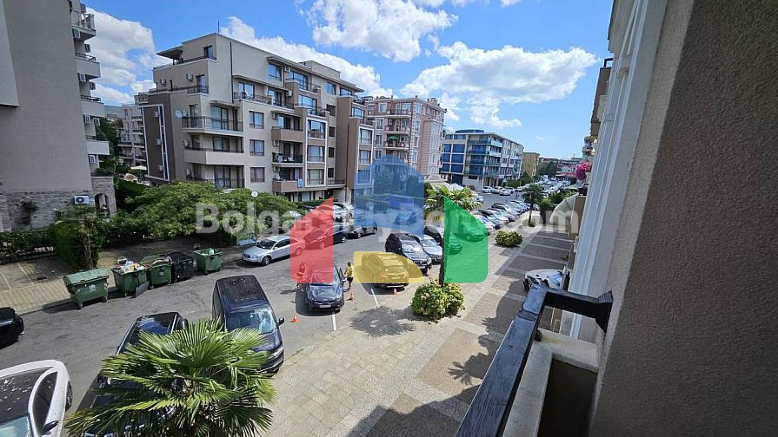 Велика квартира-студія в Даун Парк Делюкс