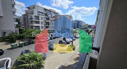 Велика квартира-студія в Даун Парк Делюкс