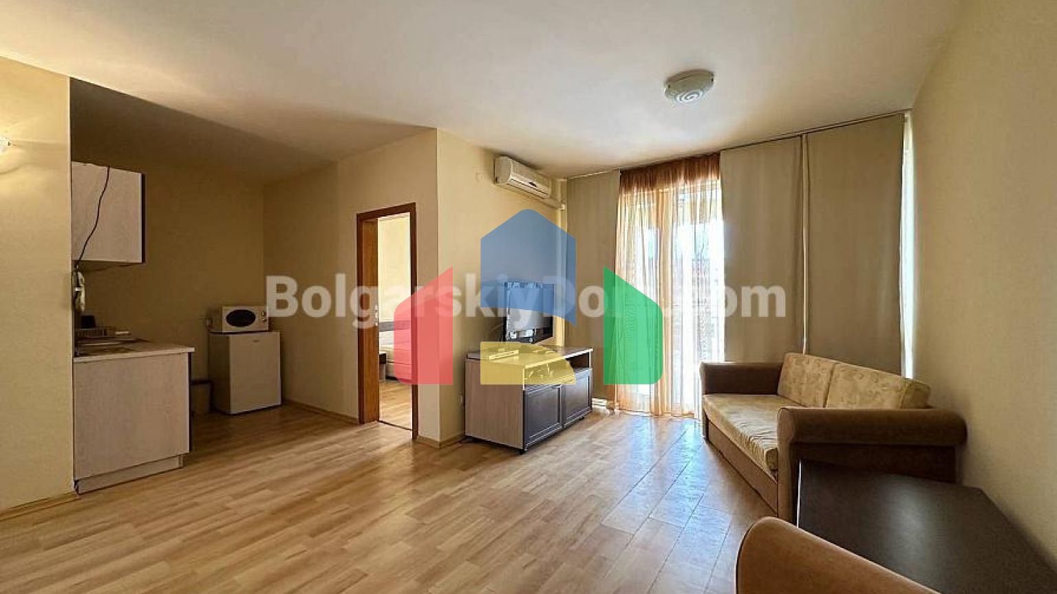 Двокімнатна квартира в Вічна-Р