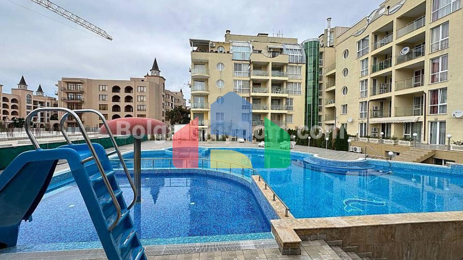 Двокімнатна квартира в Вічна-Р