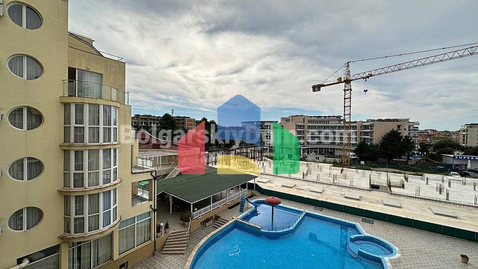 Двокімнатна квартира в Вічна-Р