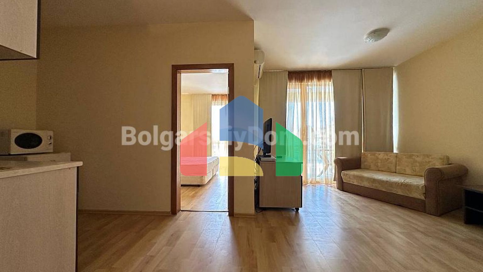 Двокімнатна квартира в Вічна-Р