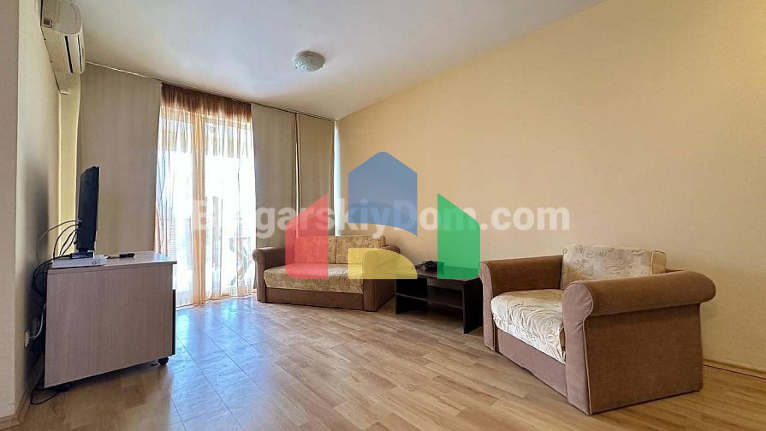 Двокімнатна квартира в Вічна-Р