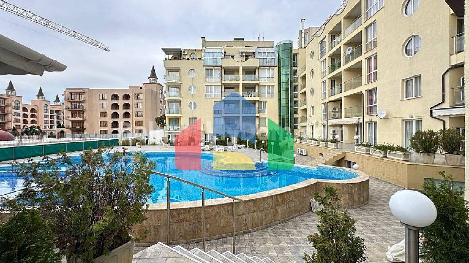 Двокімнатна квартира в Вічна-Р