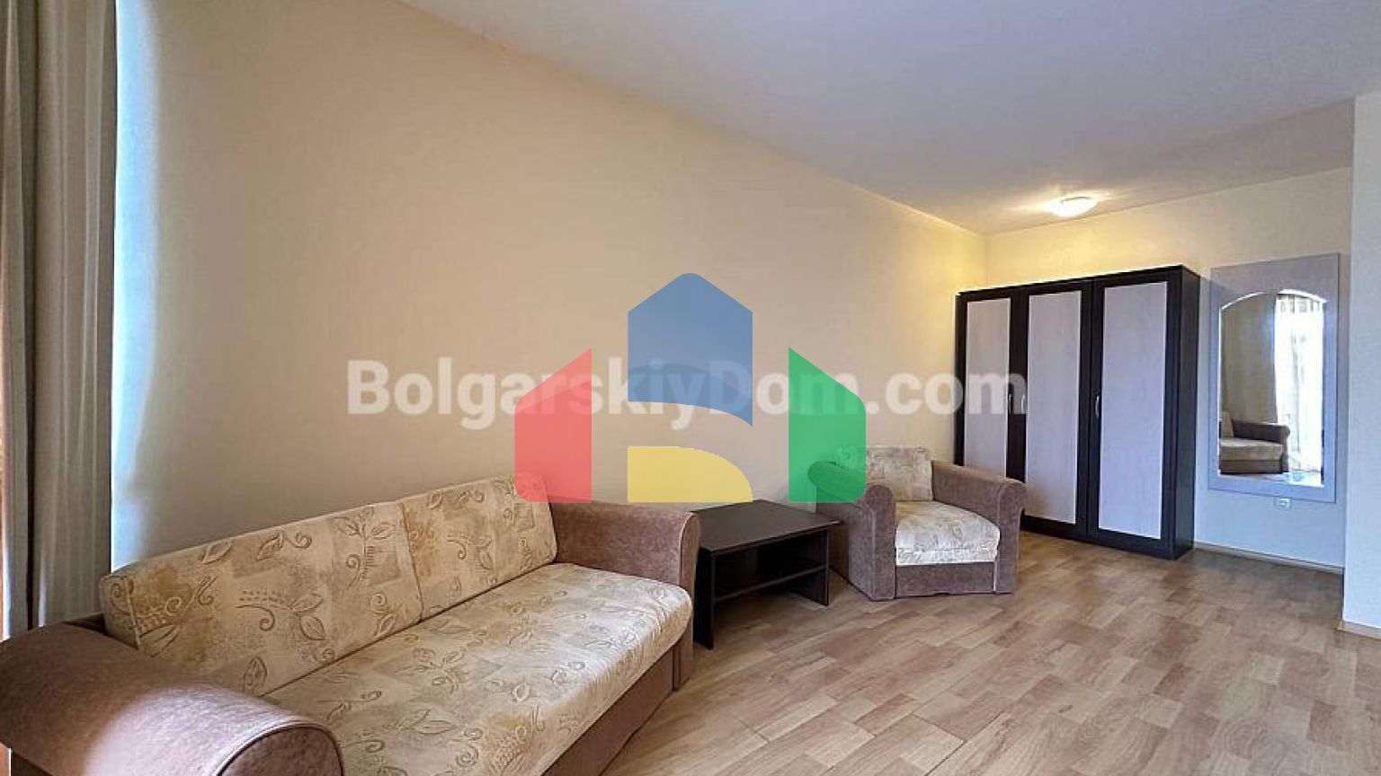 Двокімнатна квартира в Вічна-Р