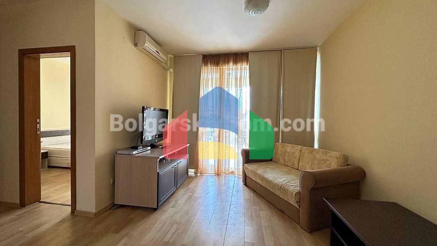 Двокімнатна квартира в Вічна-Р