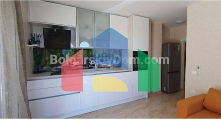 Трикімнатна квартира в Афродіта Грін