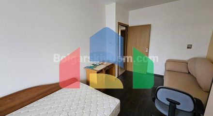 Двокімнатна квартира в Солмарін