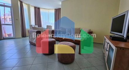 Трикімнатна квартира в Піроп Сіті