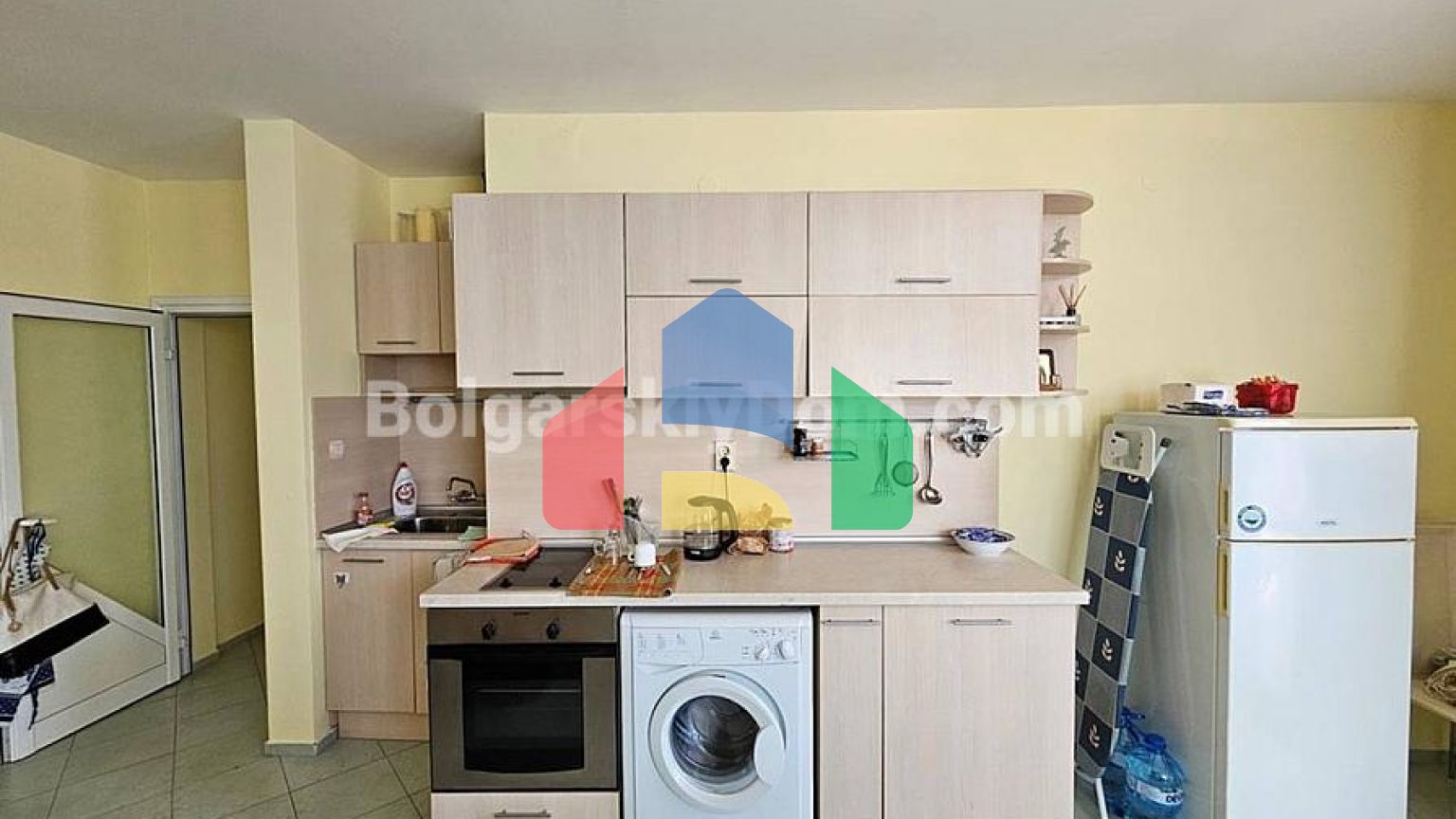 Трикімнатна квартира в Піроп Сіті