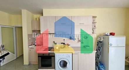 Трикімнатна квартира в Піроп Сіті