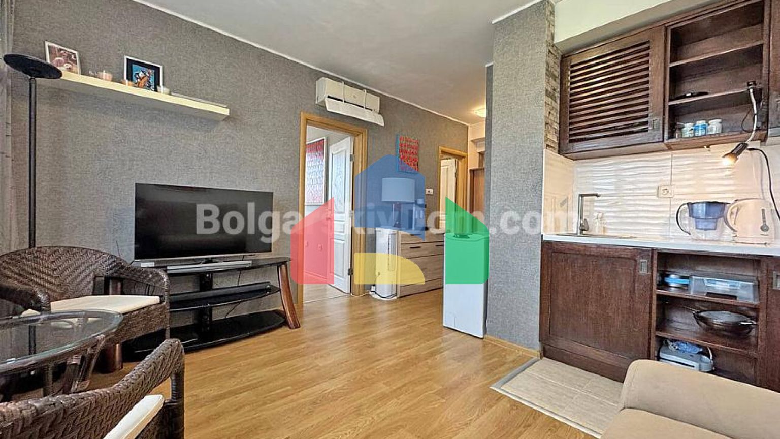 Двокімнатна квартира в Мессембрія Резорт