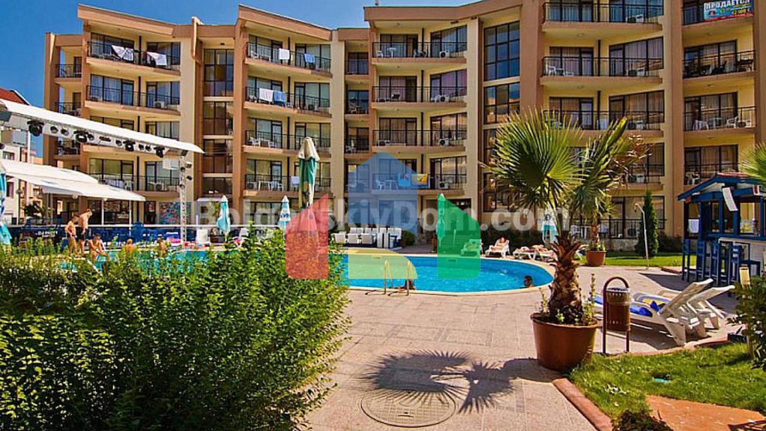 Двокімнатна квартира в Сі Грейс