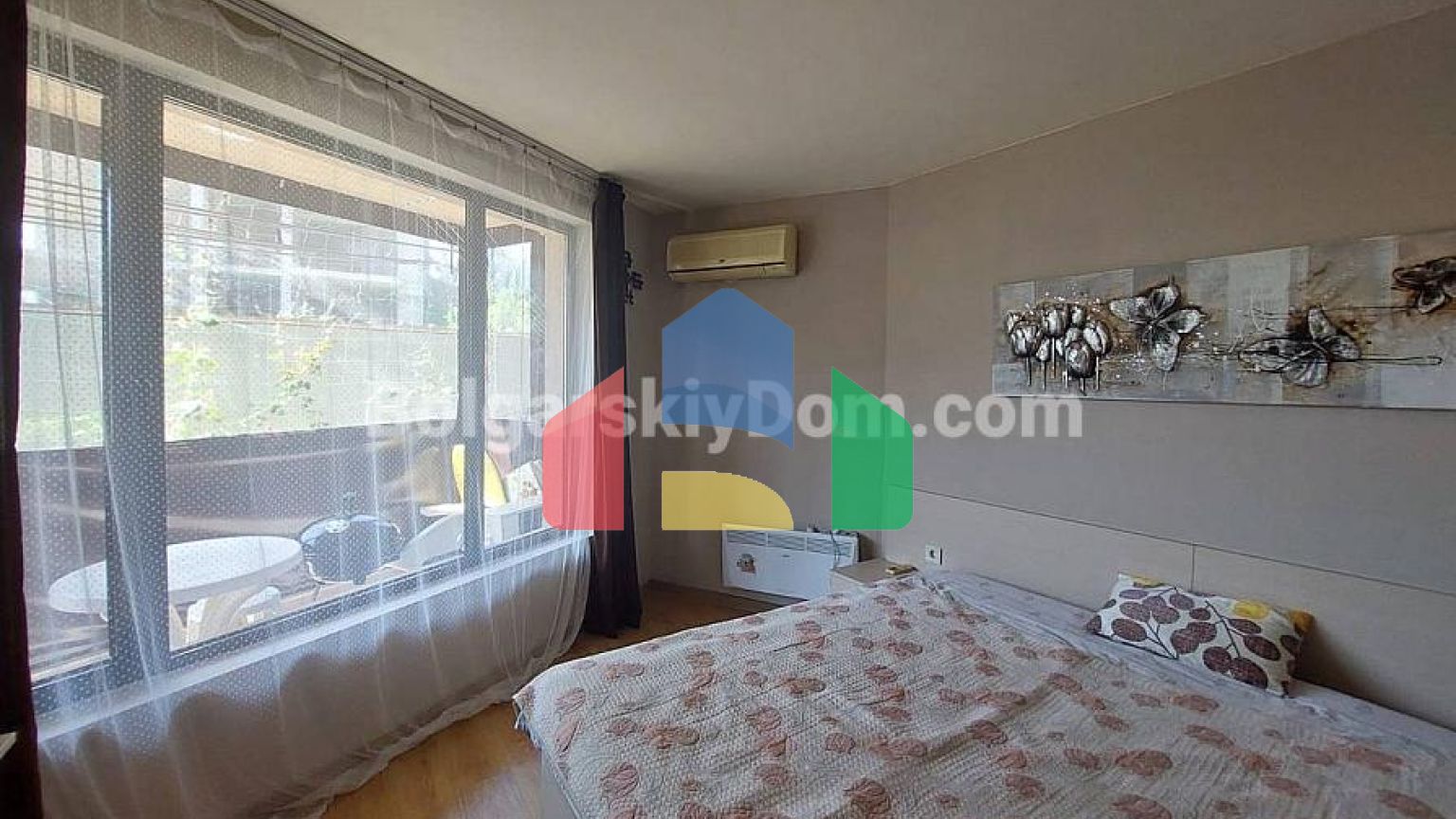 Двокімнатна квартира в Сі Грейс