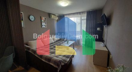 Двокімнатна квартира в Сі Грейс