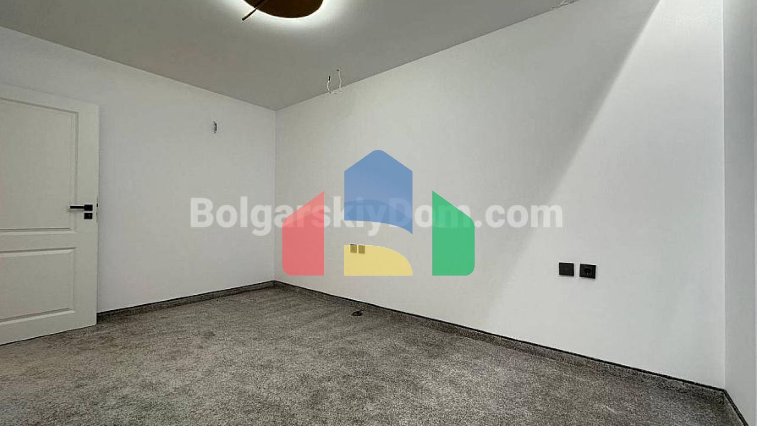 Двокімнатна квартира в світ Хоум 9